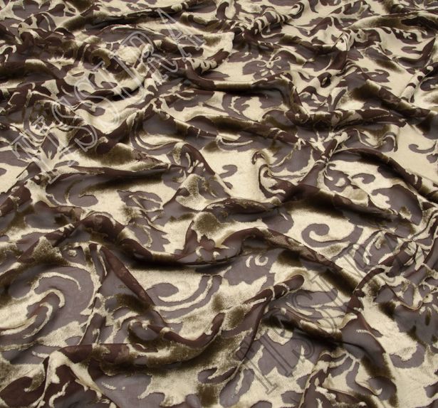 Бархатная ткань деворе коричневого цвета с растительным узором оливкового цвета #1
