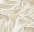 Атлас шелковый молочно-белого оттенка #1