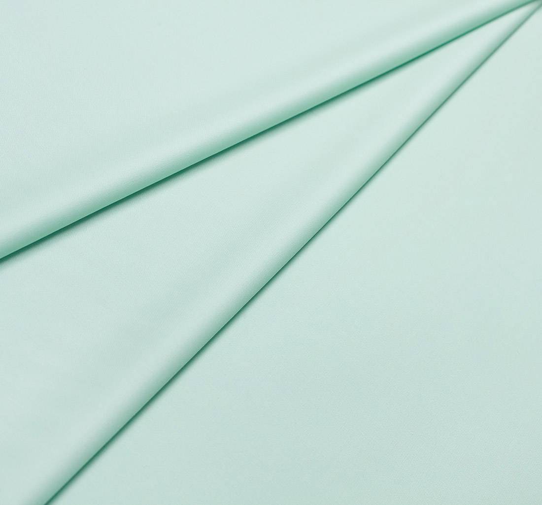 Ткань чистошерстяная от Loro Piana из коллекции «Australis». Цвет мятный в наличии