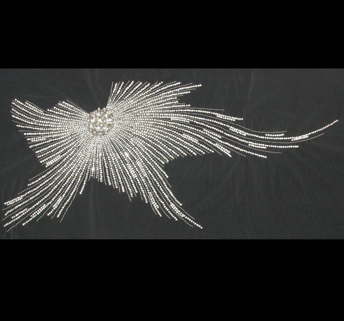 Декор для декольте в наличии