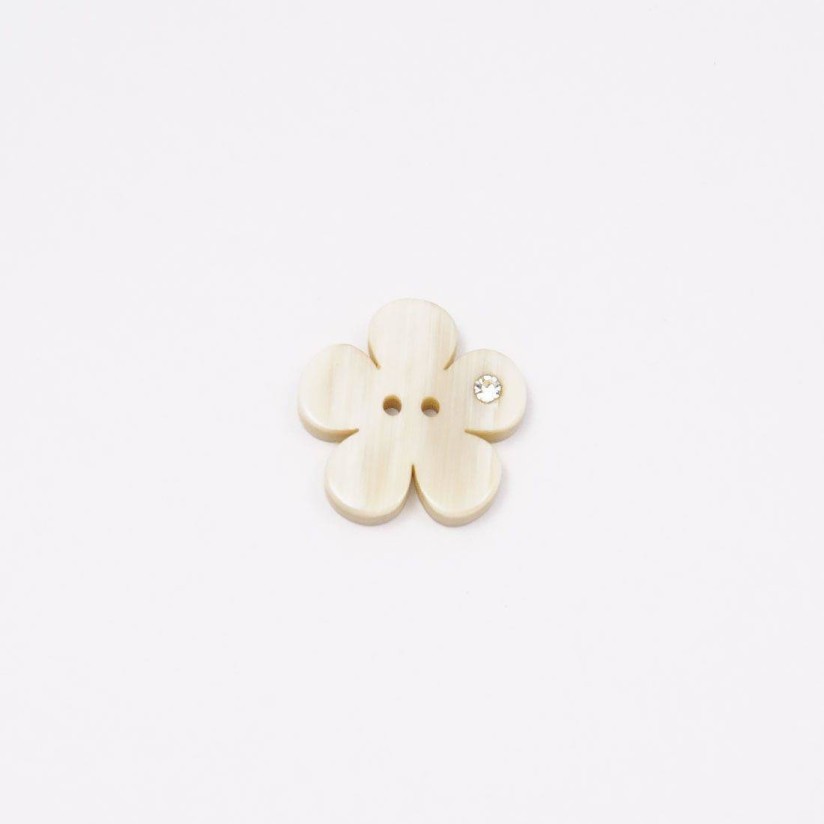 Пуговица из рога в наличии