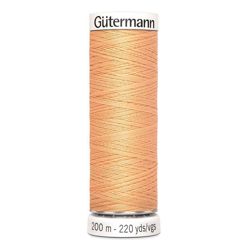 Нитки Gutermann швейные 200м, цвет 979 в наличии