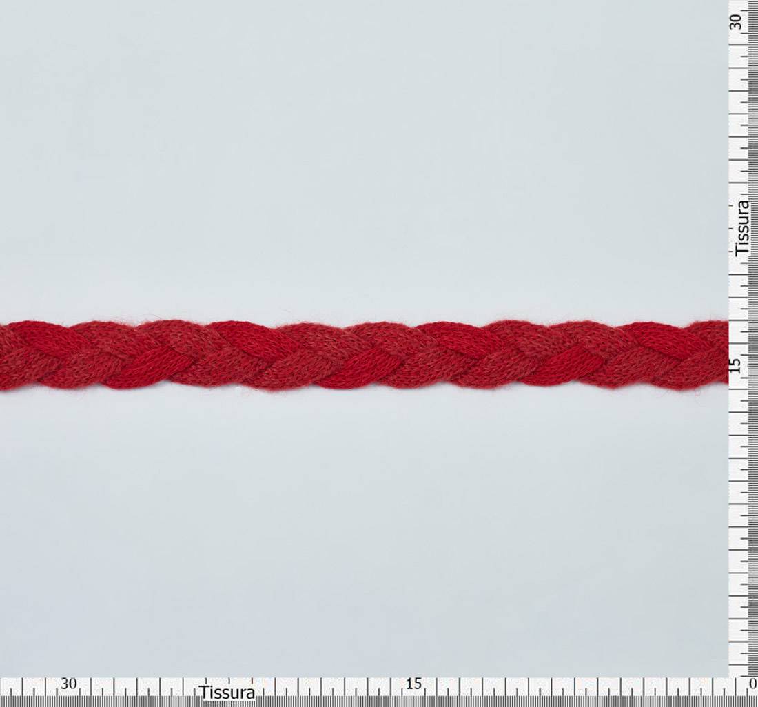Тесьма-косичка, сплетённая из вязаных полос рубинового цвета в наличии