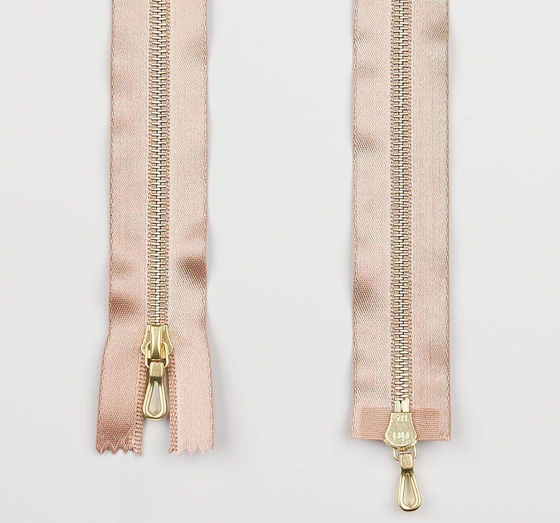 Молния RIRI SATIN 70см в наличии