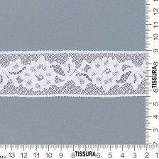 Тесьма кружевная из хлопка. Распустившиеся цветы и пышные листья. Цвет белый в наличии