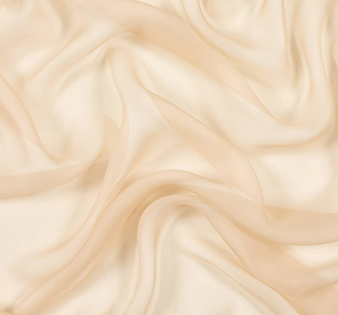 Шифон шелковый. Цвет бежевый в наличии