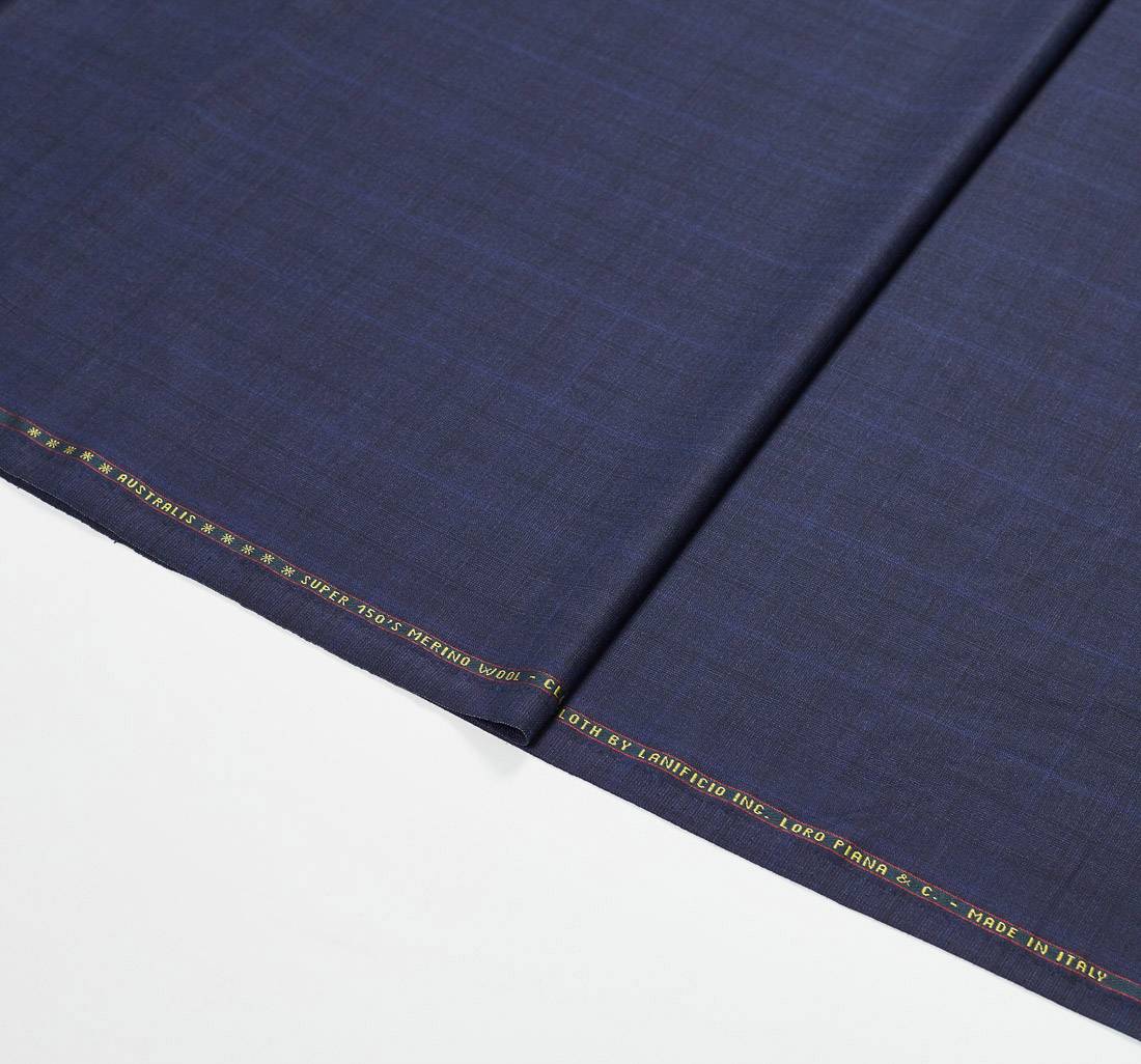 Ткань чистошерстяная от Loro Piana из коллекции «Australis». Сине-черная клетка в наличии