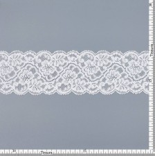 Белая широкая кружевная тесьма из хлопка, с цветочными мотивами и фестонами по обеим сторонам в наличии