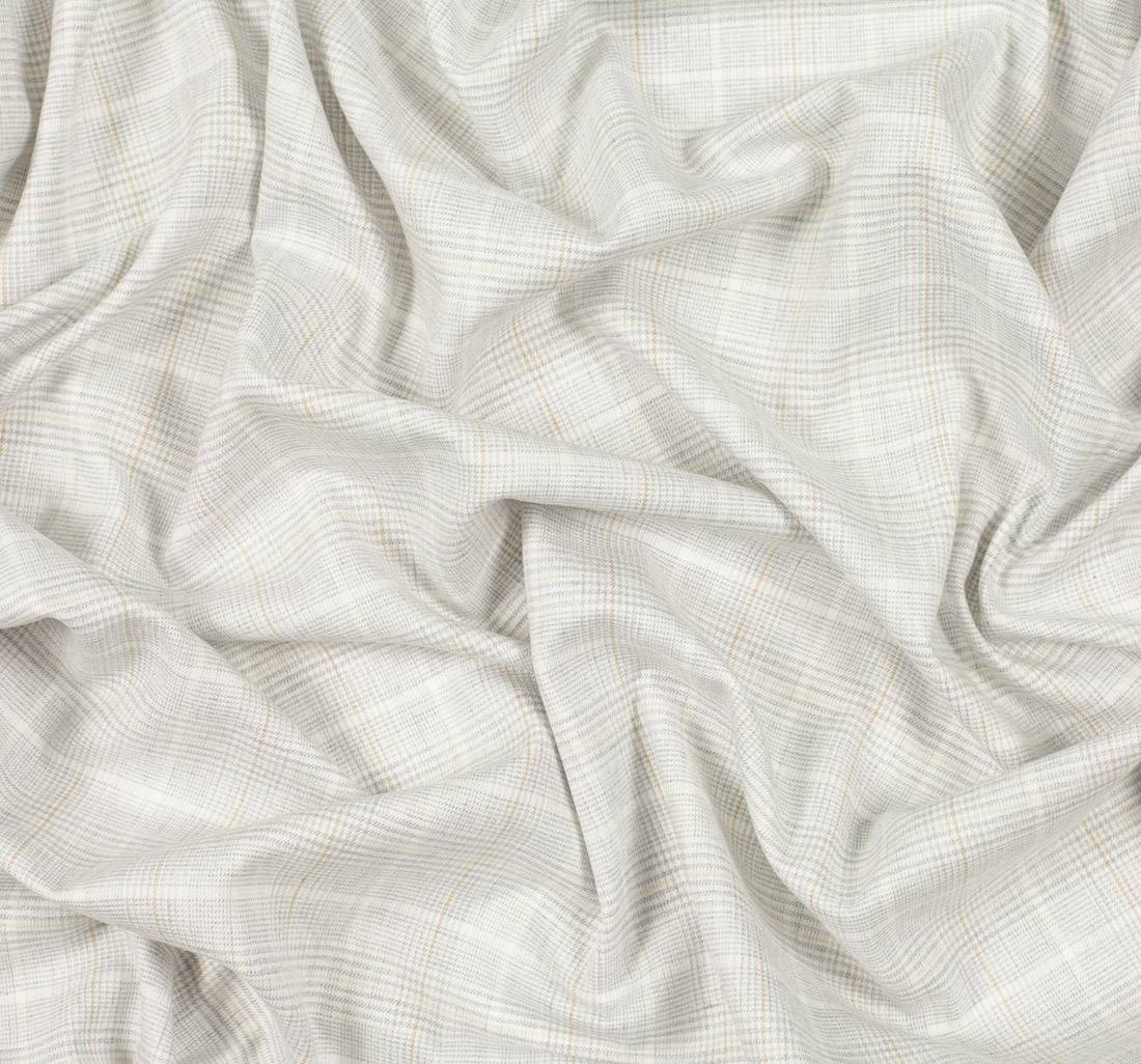 Фланель из хлопка с волокнами Lyocell (Лиоцелл) от Cotonificio Albini в нежную серо-бело-бежевую клеточку в наличии