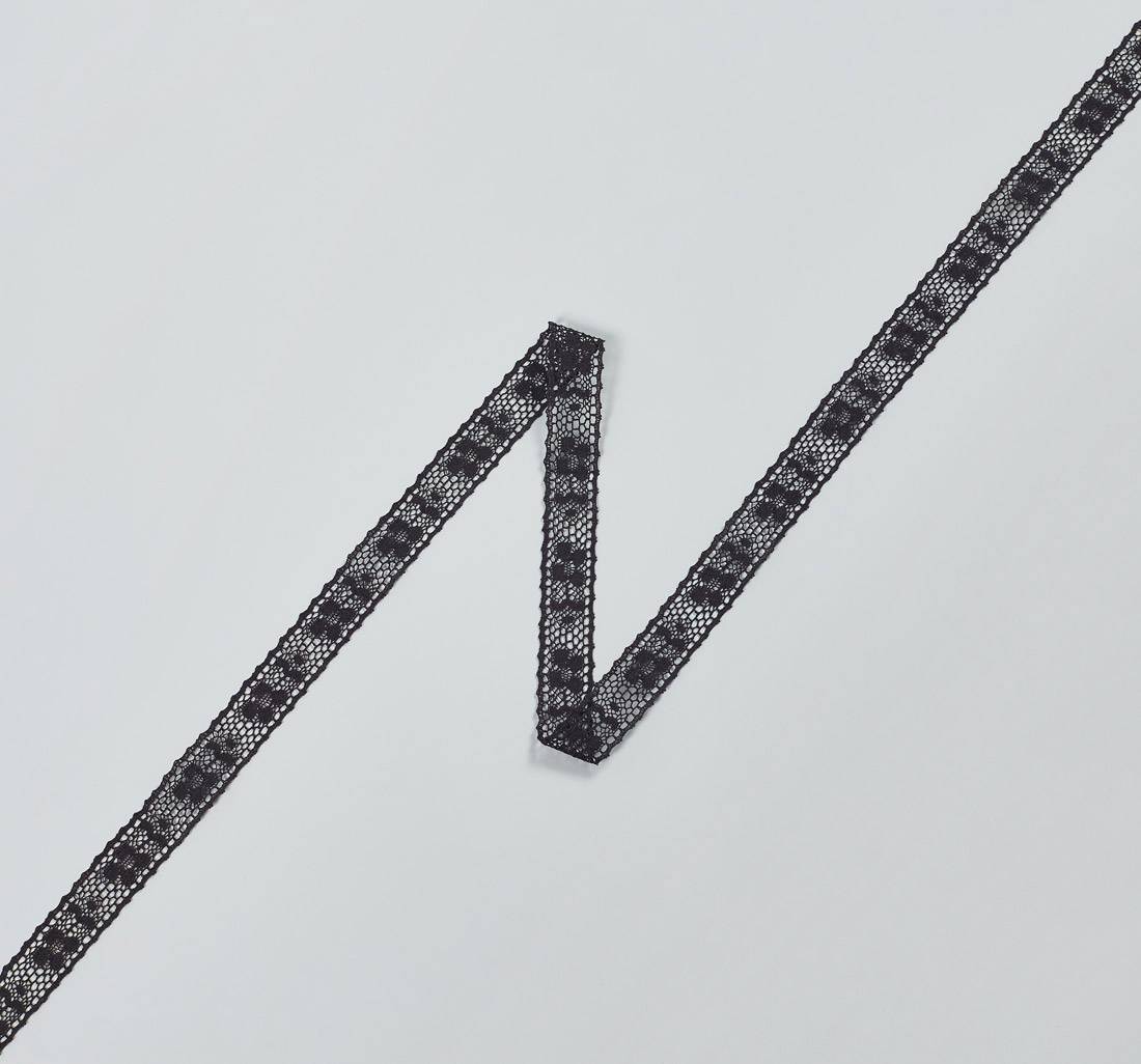 Тесьма кружевная из хлопка. Цветочный орнамент. Цвет черный в наличии