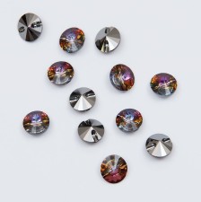 Пуговицы Swarovski в наличии