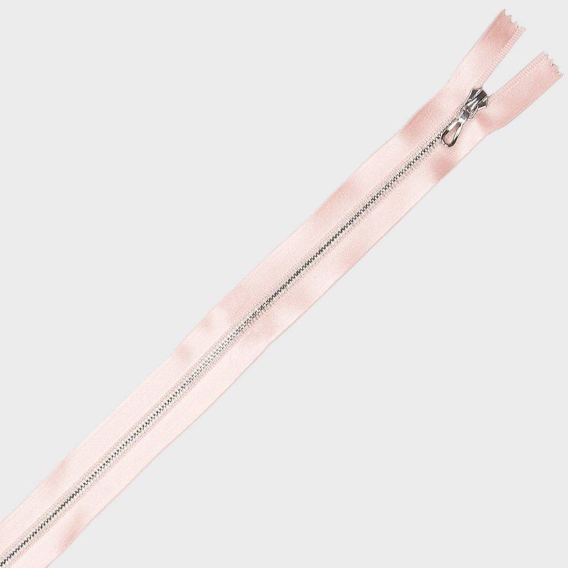 Молния RIRI SATIN 75см в наличии