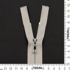 Молния RIRI GROS GRAIN 18см в наличии