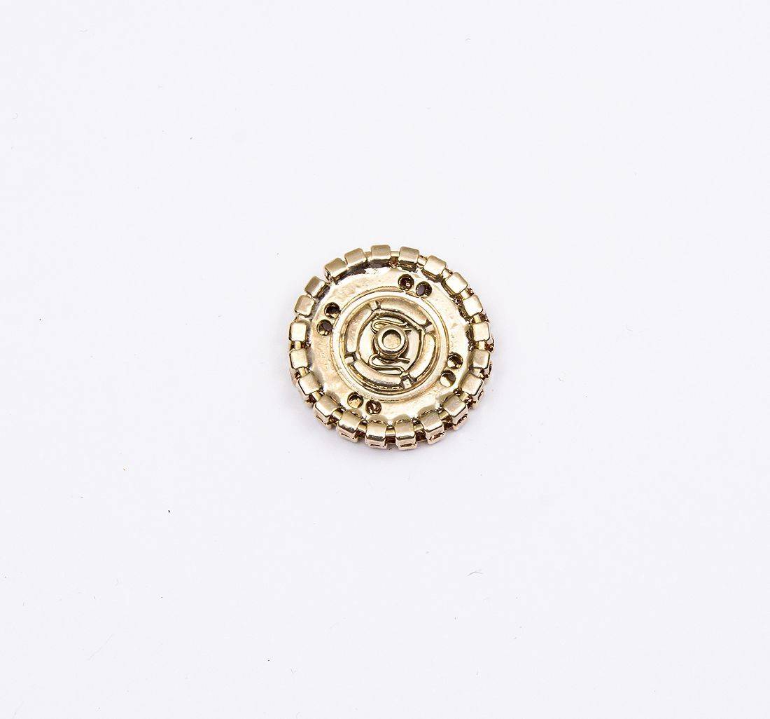 Кнопка металлическая с кристаллами в наличии