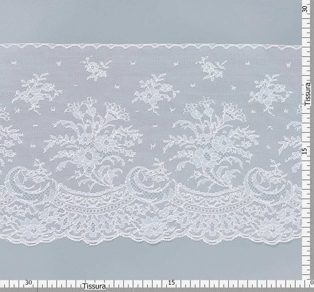 Тесьма кружевная в наличии