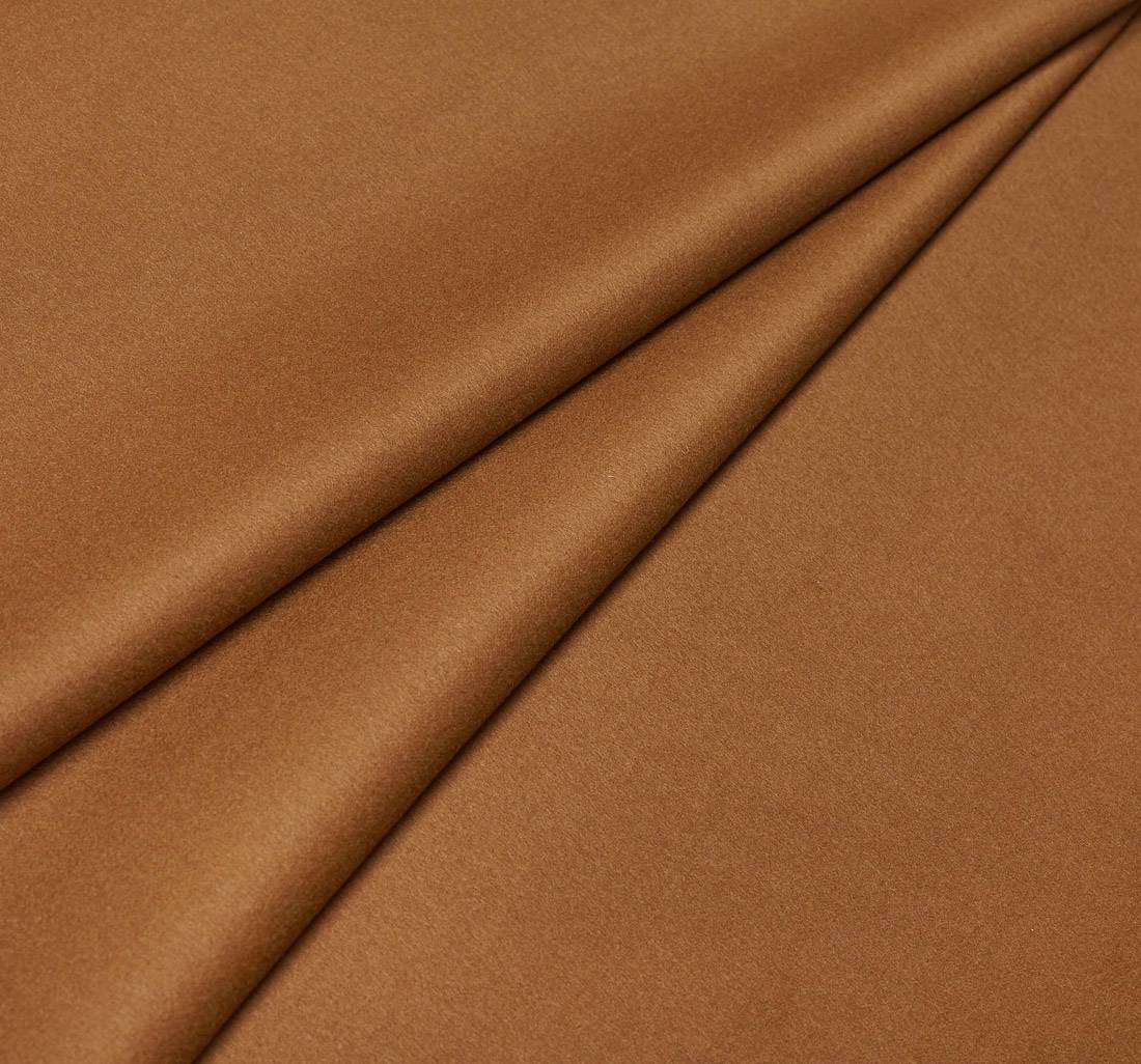 Ткань пальтовая двухслойная, двусторонняя от Loro Piana из коллекции "Capolavoro" (Шедевр). Цвет "Кэмел" в наличии