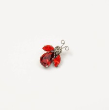 Пуговицы со стразами Swarovski в наличии