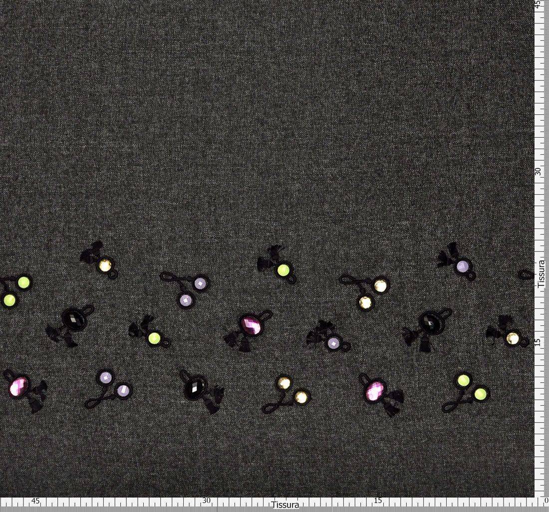 Шерсть с декором в наличии