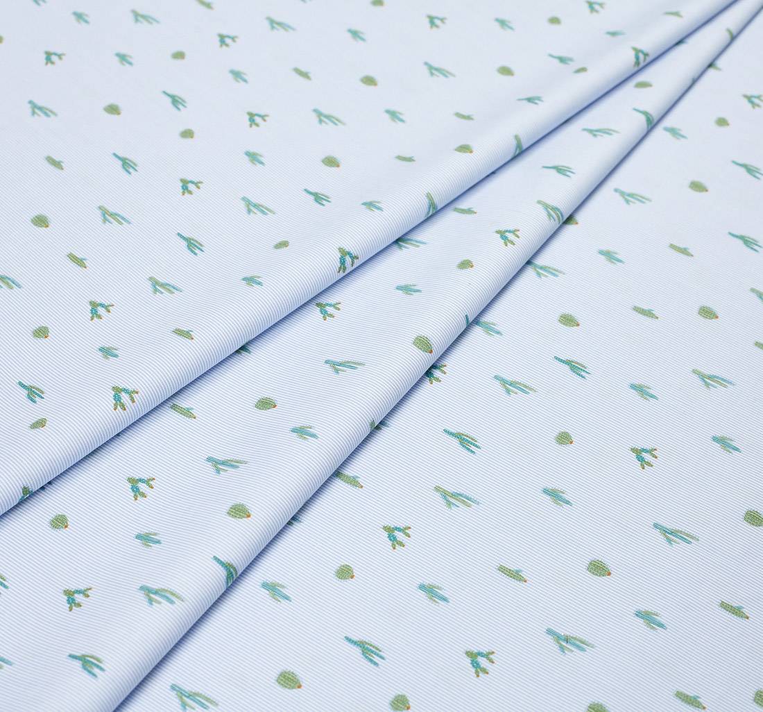 Поплин в полоску из 100% хлопка с принтованными кактусами. Дизайн "Saguaro stripe" (Полосы Сагуаро) от Liberty в наличии
