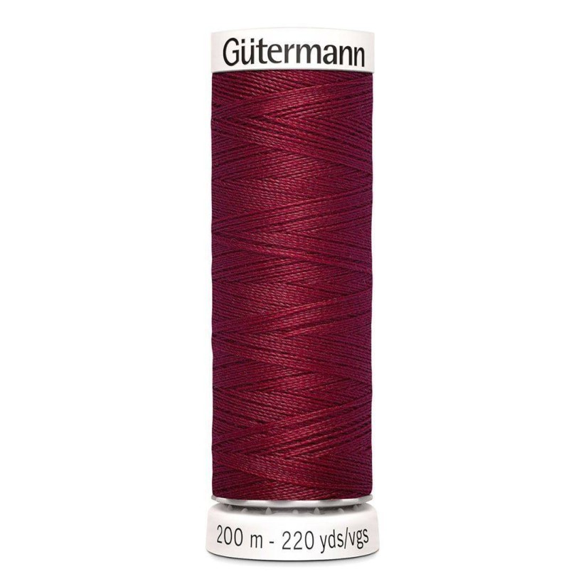 Нитки Gutermann швейные 200м, цвет 910 в наличии
