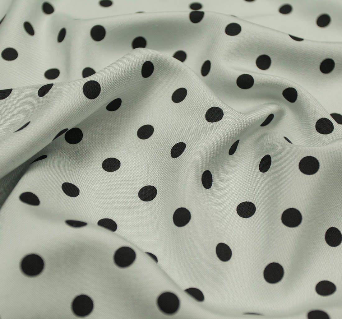 Ткань из дикого шелка в горошек в наличии