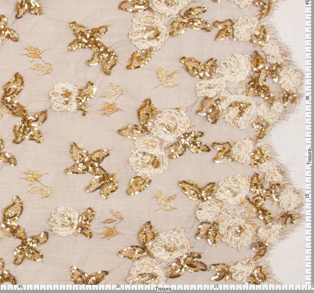 Кружево шантильи с декором в наличии