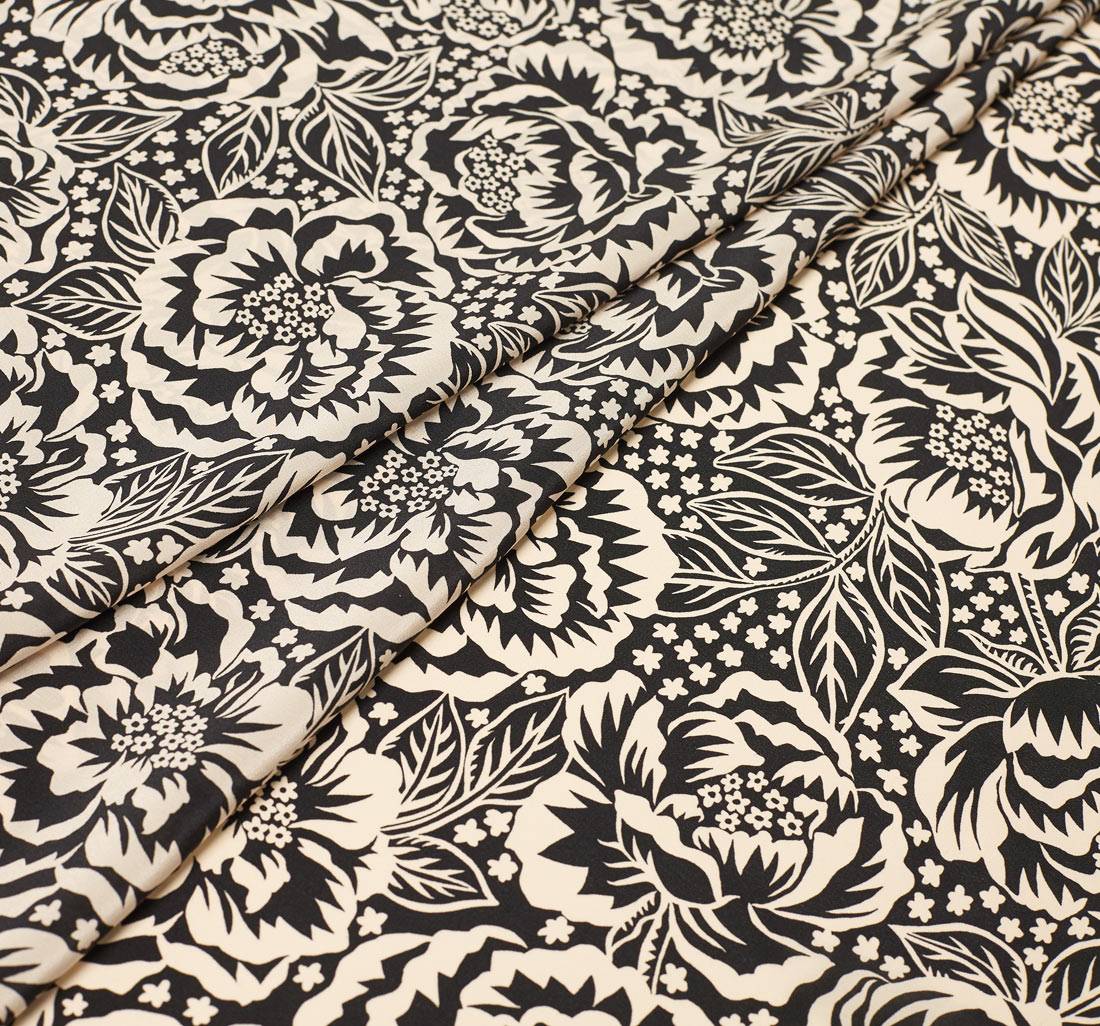 Крепдешин шелковый от Liberty с черно-бежевым цветочным принтом Irene Rose (Роза Ирен) в наличии