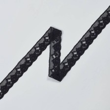 Тесьма кружевная кордовая из хлопка. Флористический орнамент на сетке. Фестоны по краю. Цвет черный в наличии