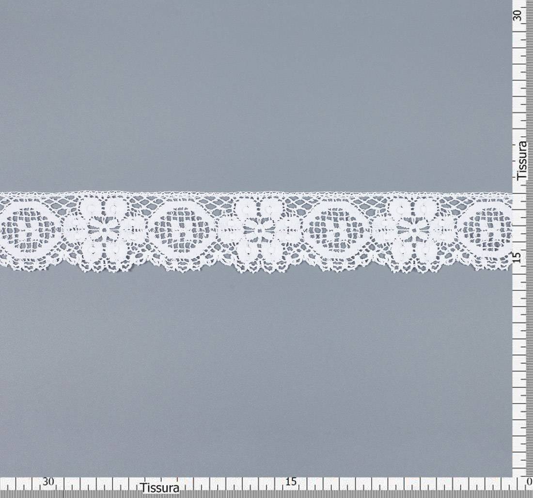 Тесьма кружевная из хлопка. Цветы и ажурные медальоны. Цвет белый в наличии