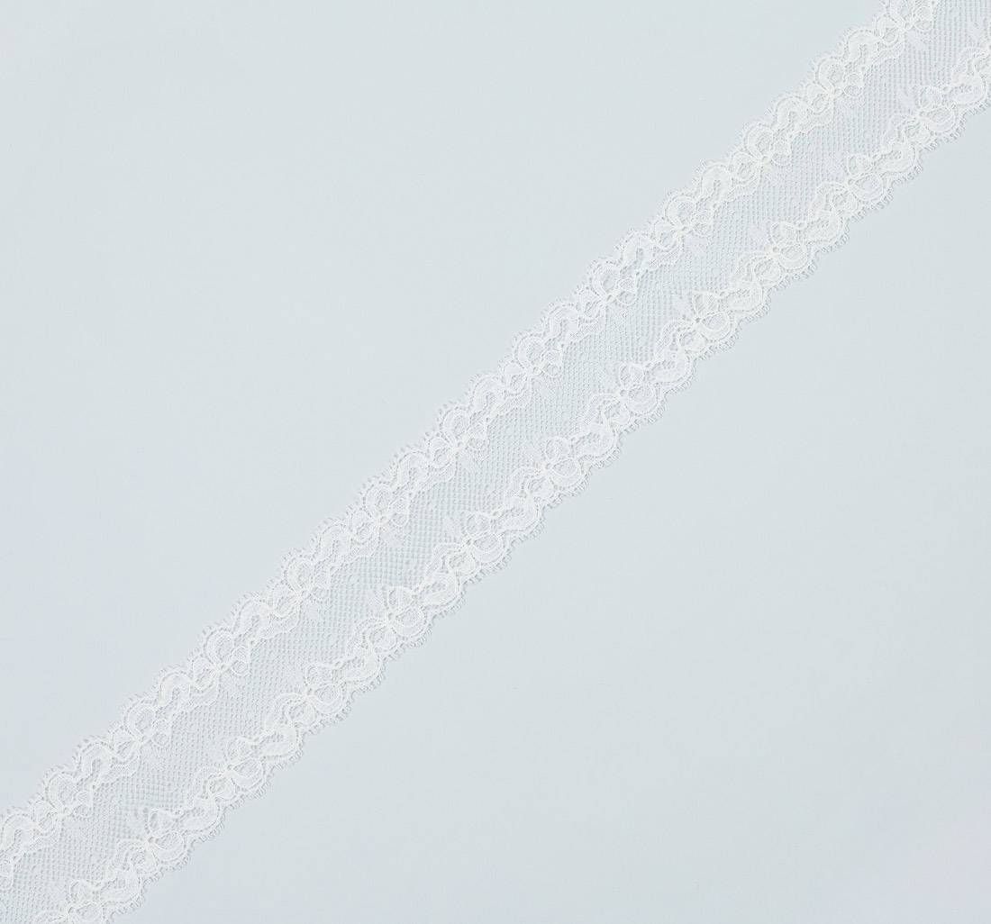 Тесьма эластичная кружевная "шантильи". Фестоны по обеим сторонам. Цвет "экрю" в наличии