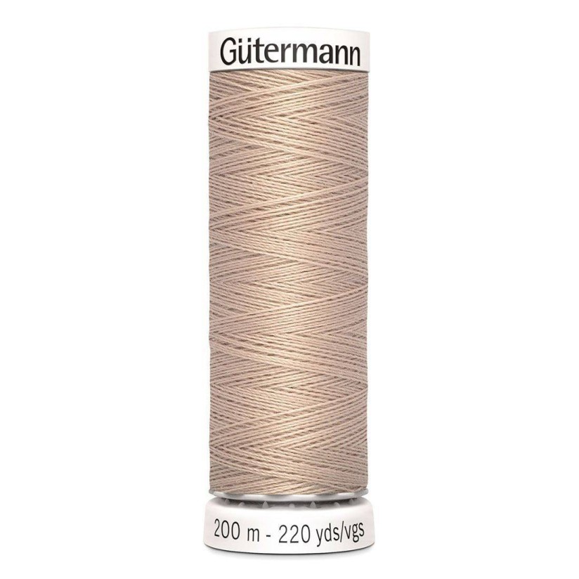 Нитки Gutermann швейные 200м, цвет 121 в наличии