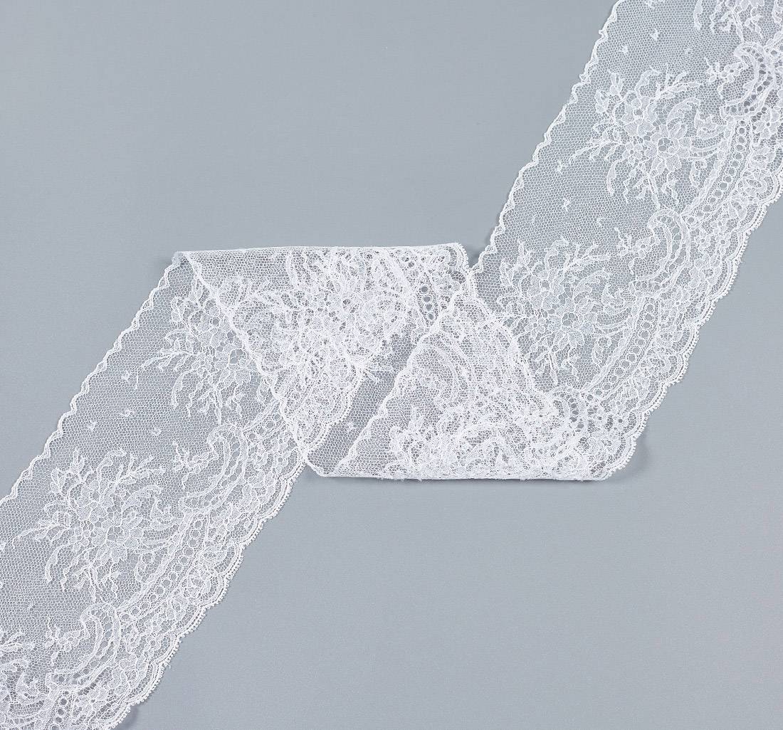 Тесьма кружевная в наличии