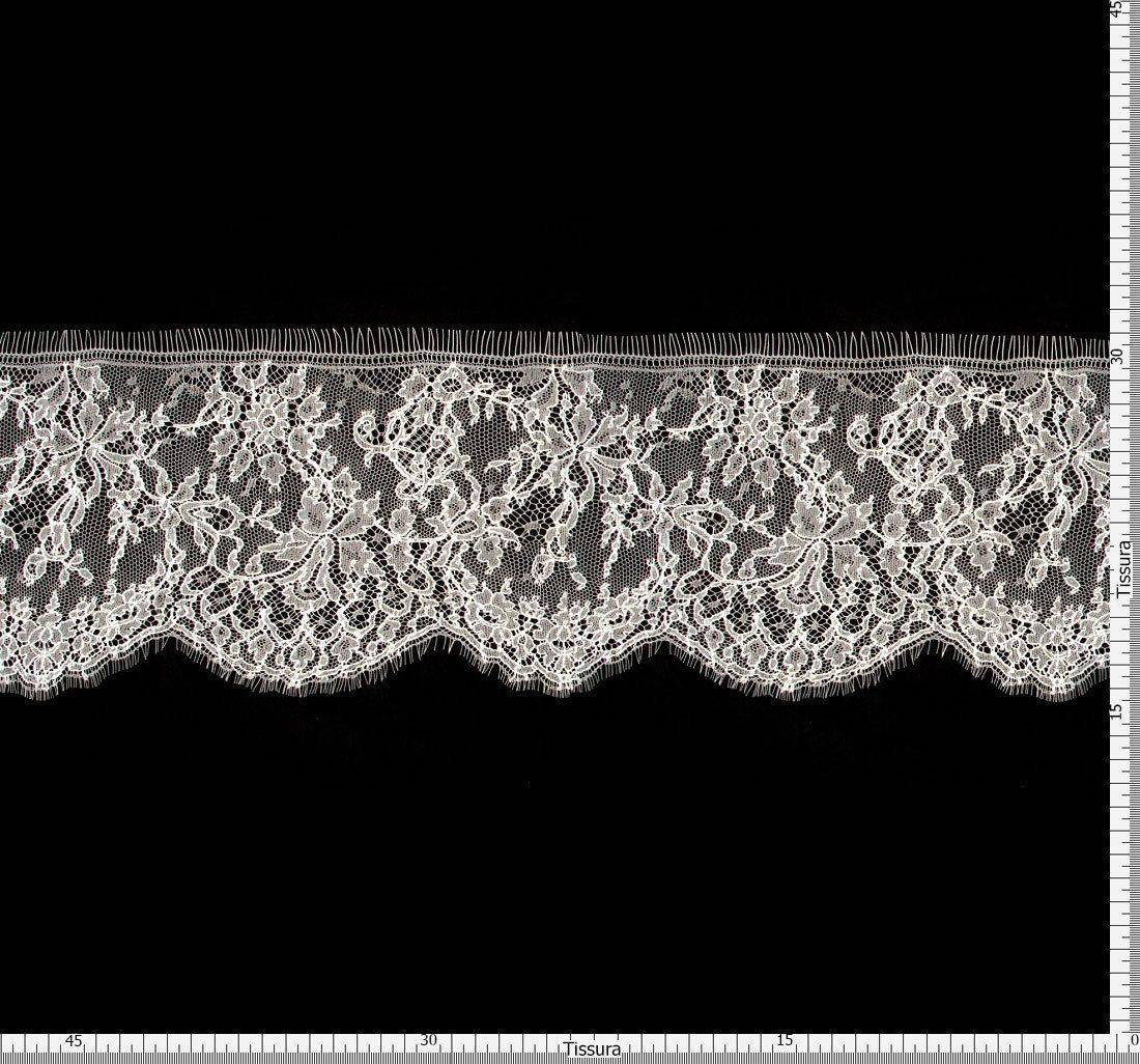 Кружевная тесьма Шантильи в наличии
