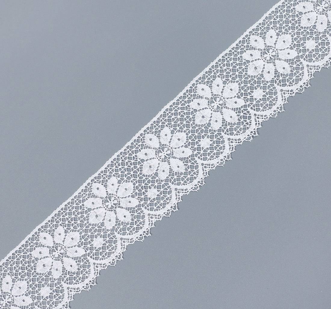 Тесьма кружевная из хлопка. Узор «ромашки». Фестоны по краю. Цвет белый в наличии