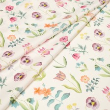 Хлопок Tana Lawn™ от Liberty. Цветочный принт «Floral Majesty» (Цветочное величество) на молочном фоне в наличии