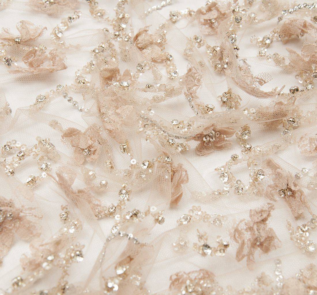 Сетка с декором в наличии