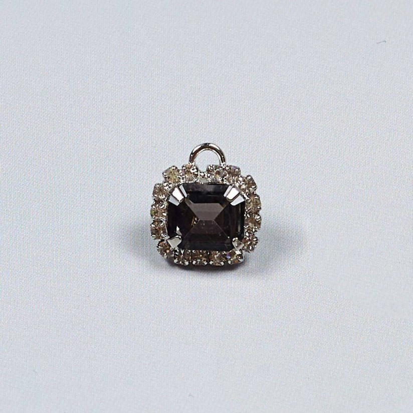 Застежка-крючок металлическая, декорированная кристаллами и стразами Swarovski в наличии
