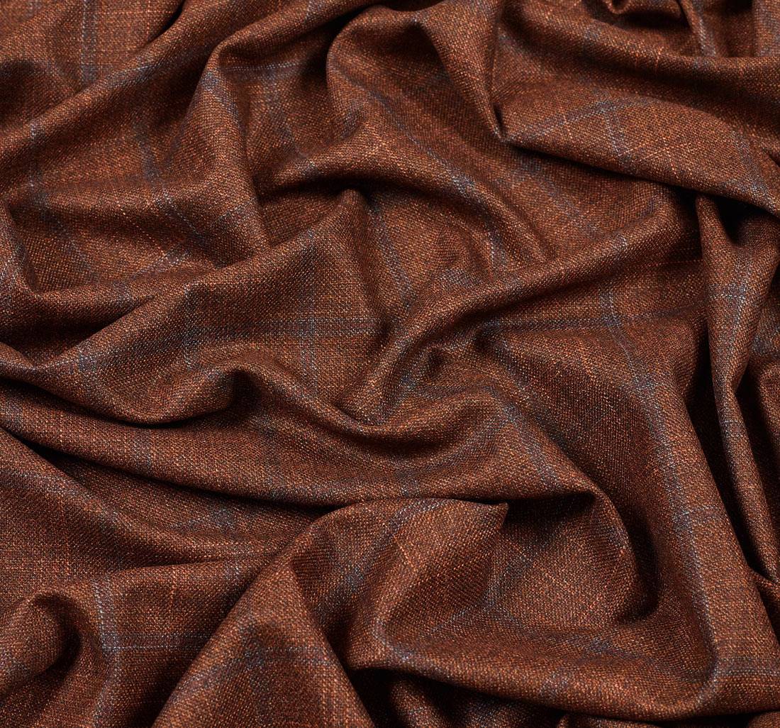 Ткань костюмная от Loro Piana в рыже-коричневую клетку из коллекции «Silk Air» из шерсти, шелка и кашемира в наличии