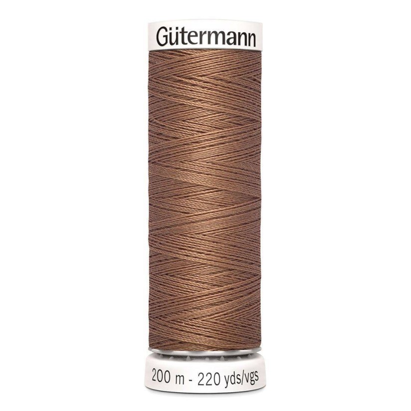 Нитки Gutermann швейные 200м, цвет 444 в наличии