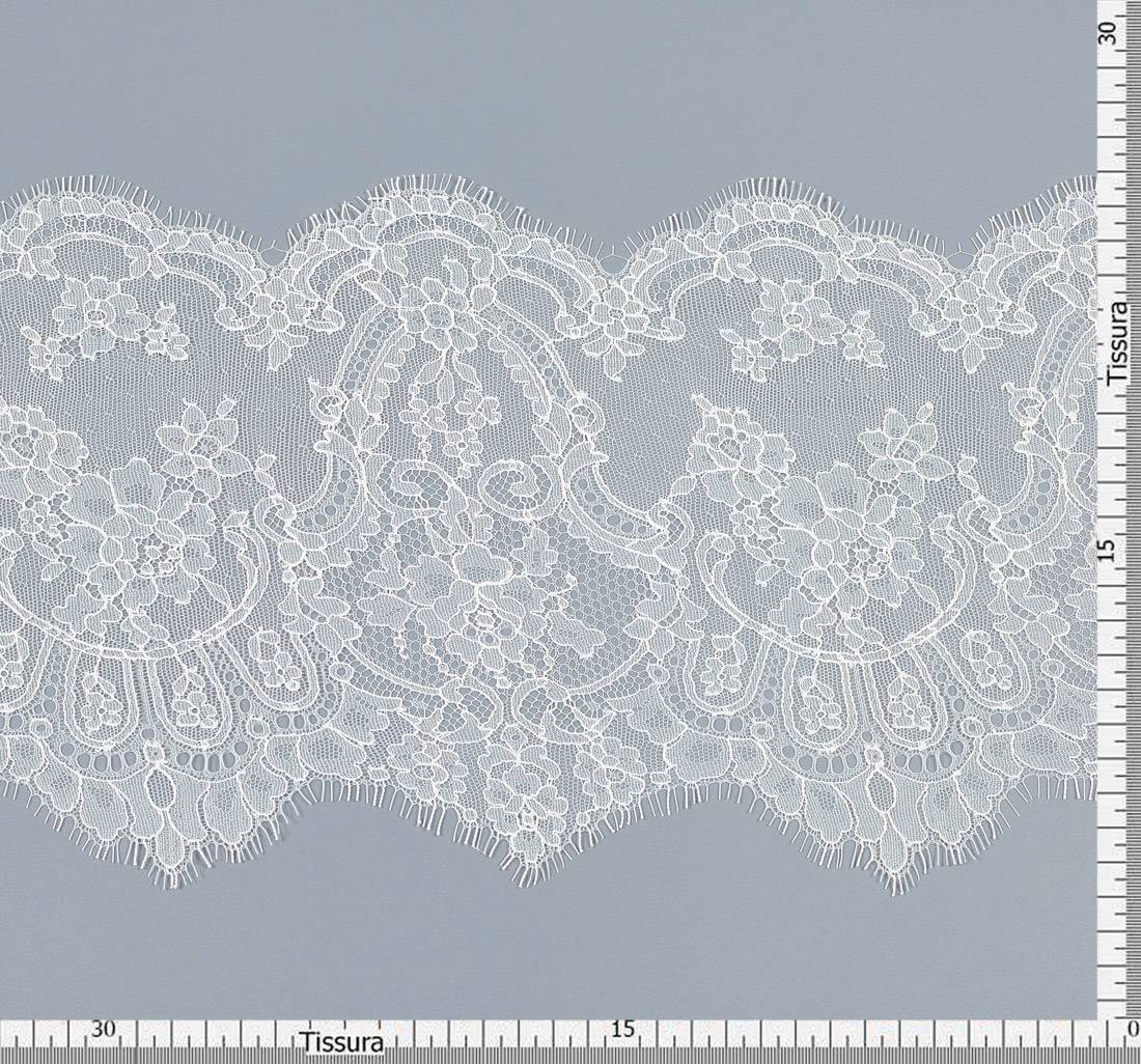 Тесьма кружевная в наличии