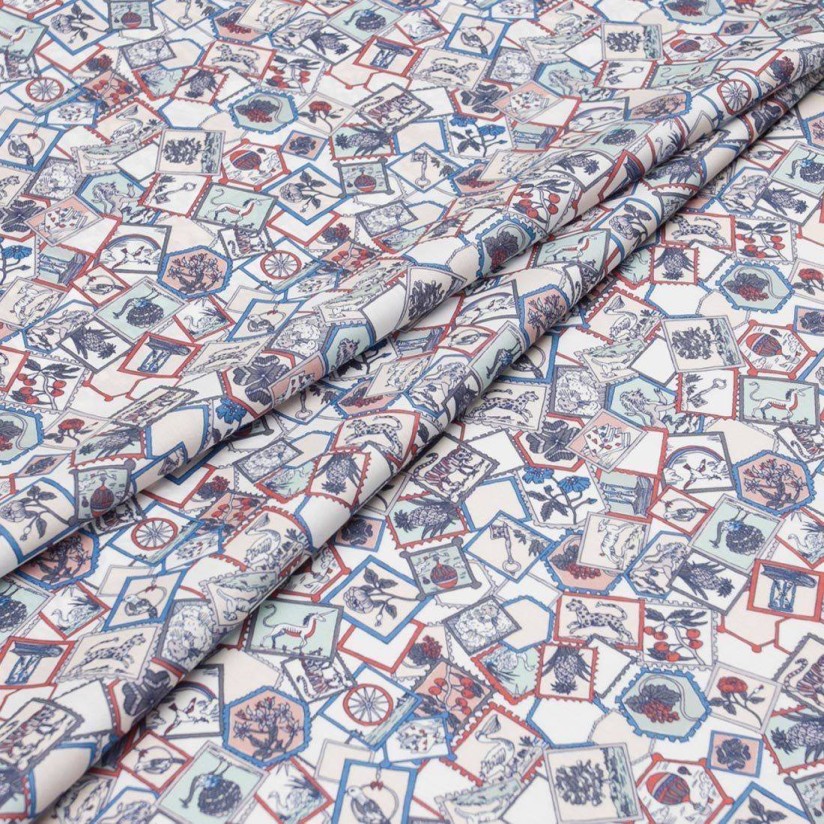 Хлопок Tana Lawn от Liberty. Принт «Charm» (Талисман) в наличии