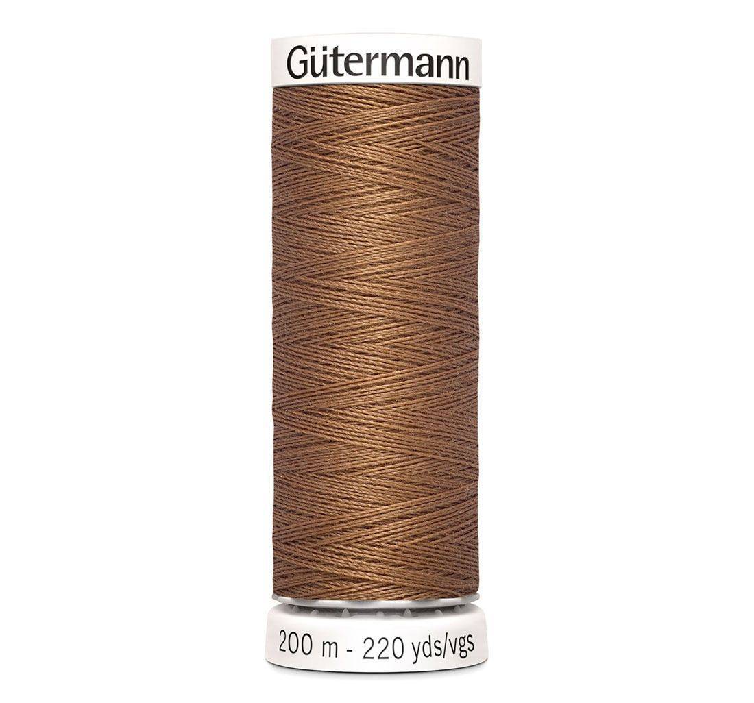 11077 Нитки Gutermann швейные в наличии