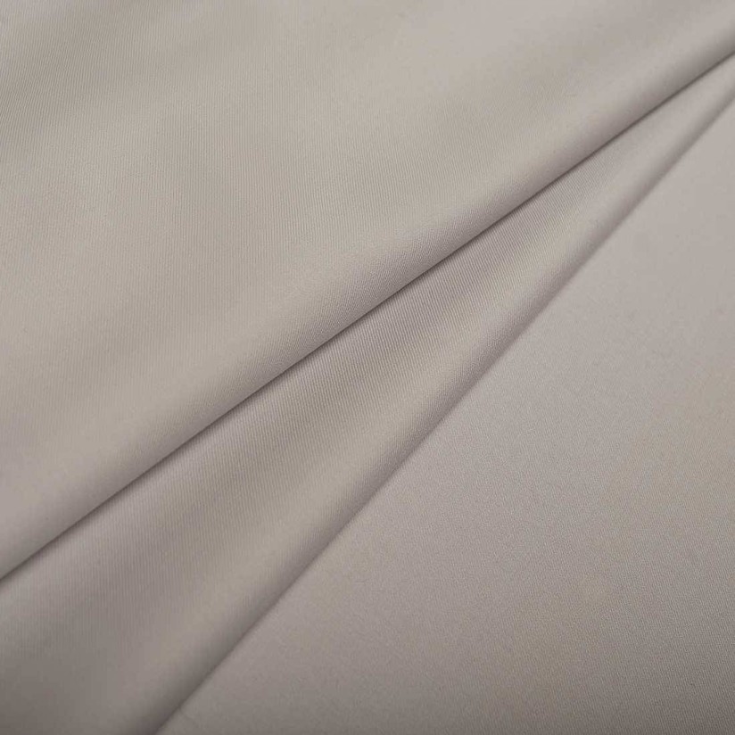 Ткань костюмная шерстяная от Loro Piana из коллекции "Australis". Цвет серый в наличии