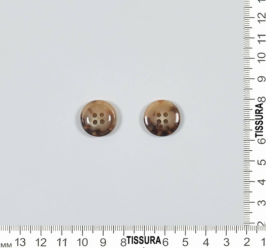 Пуговица из карбамидной смолы на 4 прокола, блестящая, имитация натурального рога. Цвет коричневый в наличии