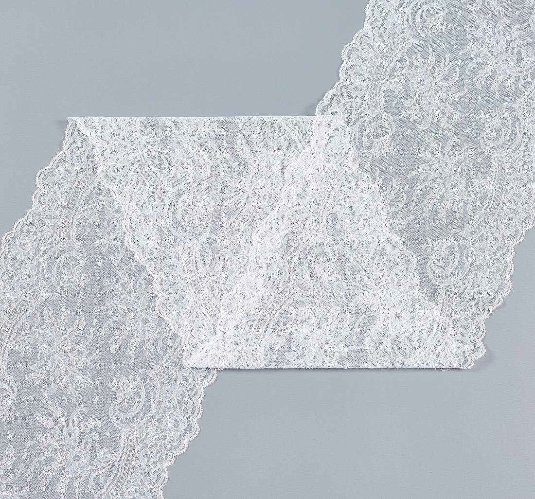 Тесьма кружевная в наличии