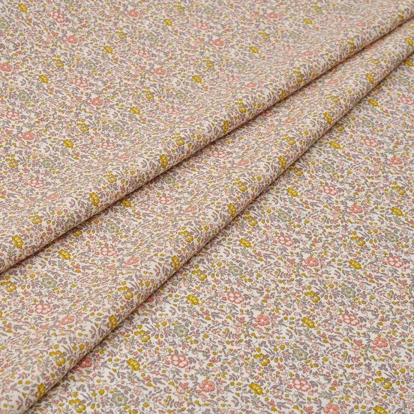 Хлопок Tana Lawn от Liberty. Принт «Wallpaper flowers» (Цветчные обои). Цвет розовый/сиреневый в наличии