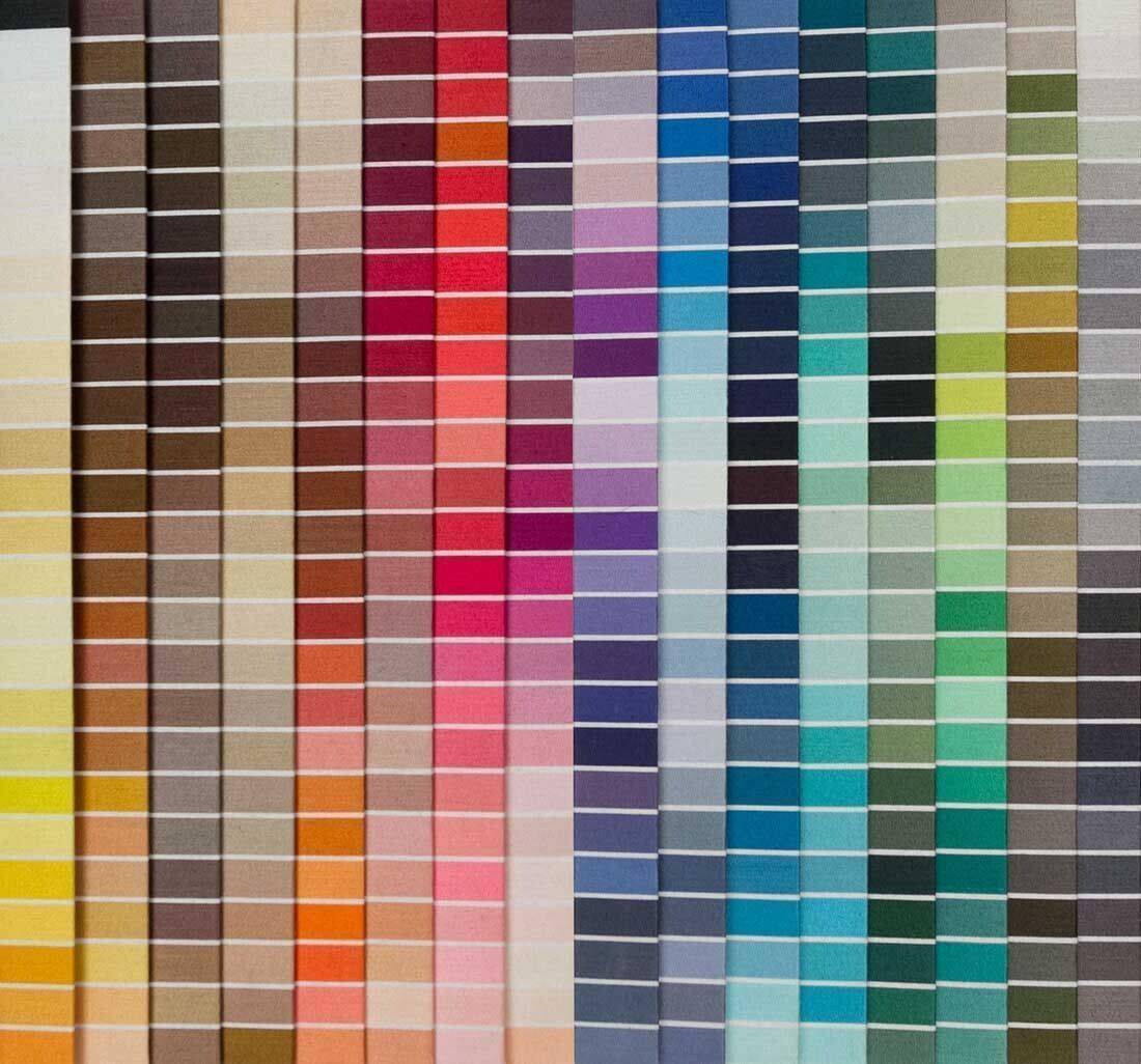 11097 Нитки Gutermann для отстрочки 30м, цвет 585 в наличии