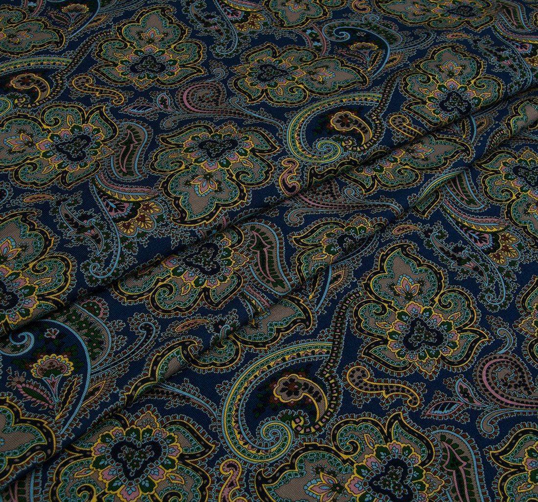 Трикотаж с цветочным принтом в наличии