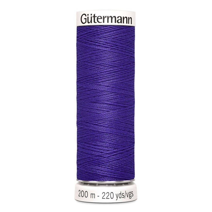 Нитки Gutermann швейные 200м, цвет 810 в наличии