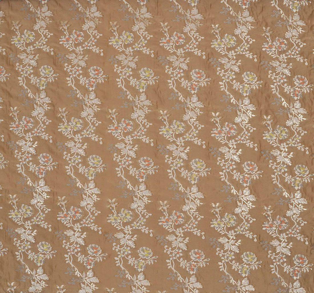 Парча шелковая в наличии